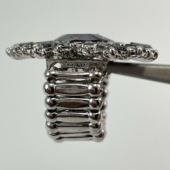 Silver Tone Stretch Band Gray Glass Rhinestone Starburst Bling Ring Adjustable - Picture 3 of 7